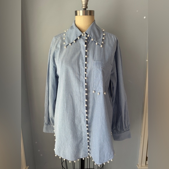 Me Me Me Hannah Lynn Embellished Shirt - Picture 3 of 9